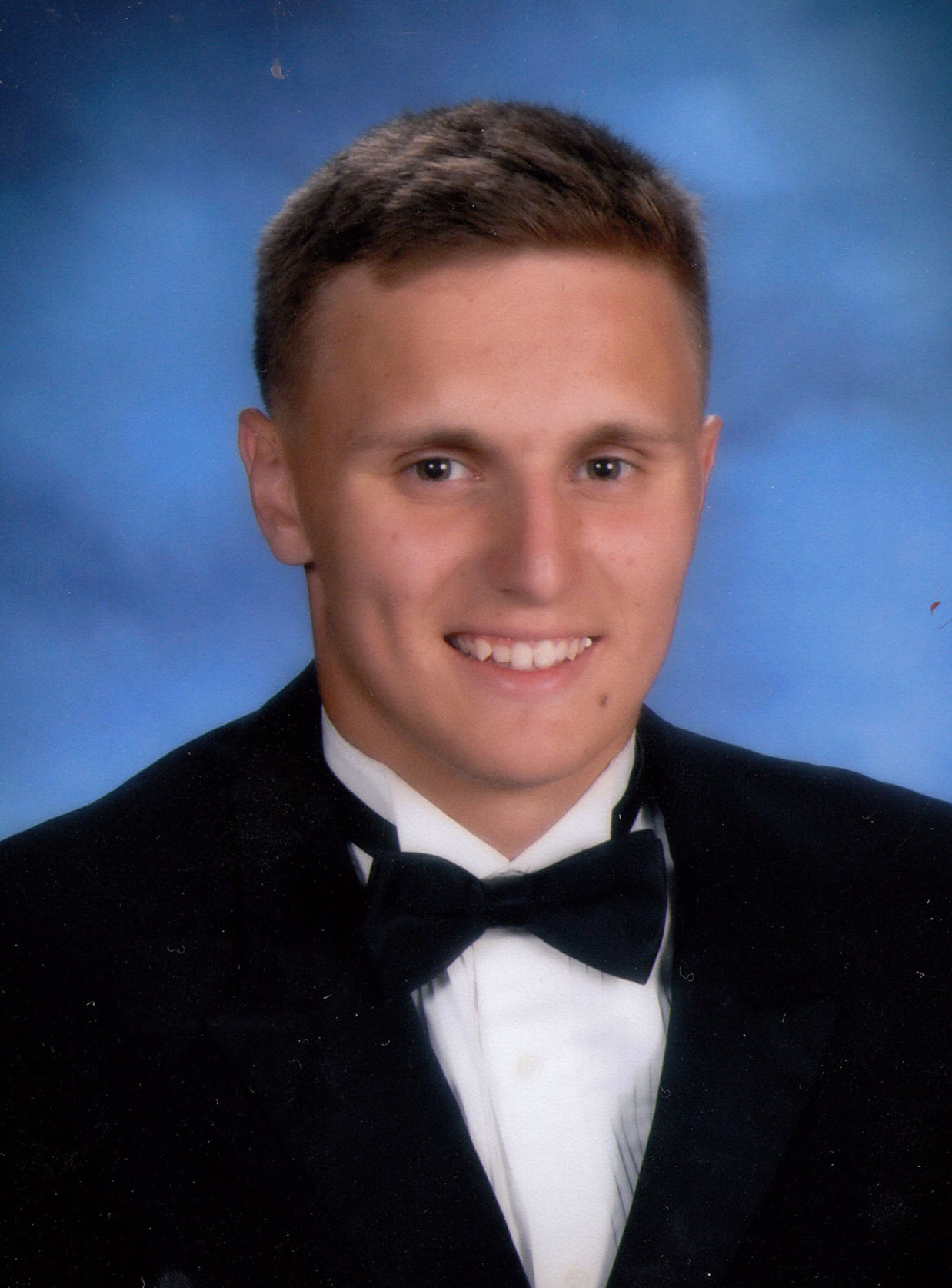 Austin Henson Tennessee High.jpg